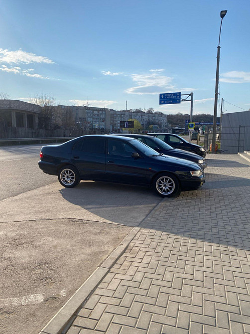 Toyota Carina 1995 год Кишинёв Кишинёв - изображение 2