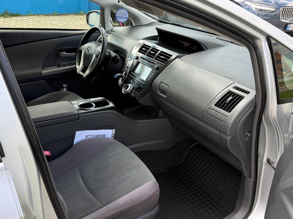 Toyota Prius 2012 год Тирасполь Тирасполь - изображение 9