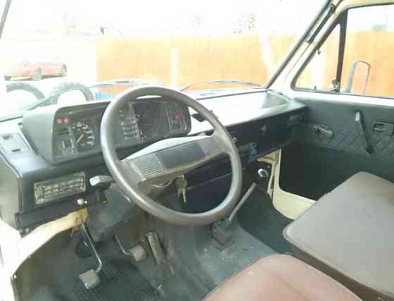 Volkswagen Transporter 1983 год Ближний Хутор Ближний Хутор