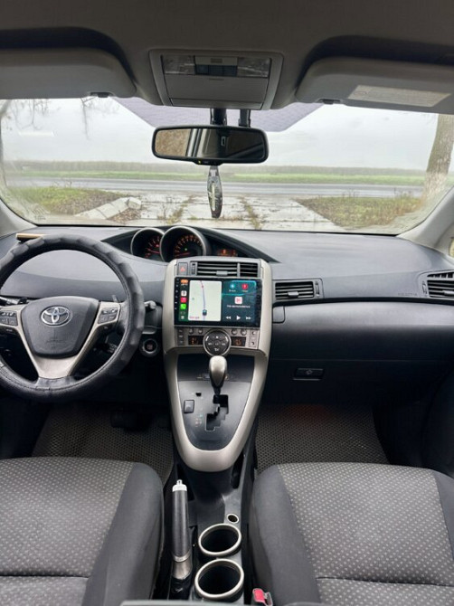 Toyota Verso 2009 год Тирасполь Тирасполь - изображение 8