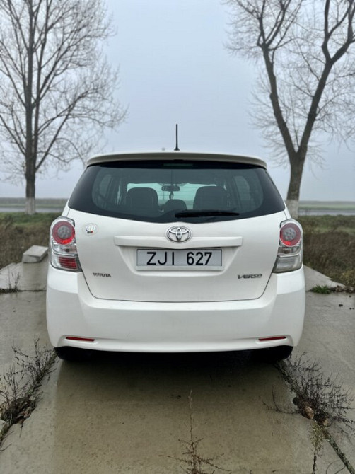 Toyota Verso 2009 год Тирасполь Тирасполь - изображение 3
