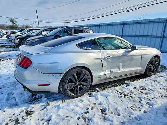 Ford Mustang 2015 год Бендеры Бендеры