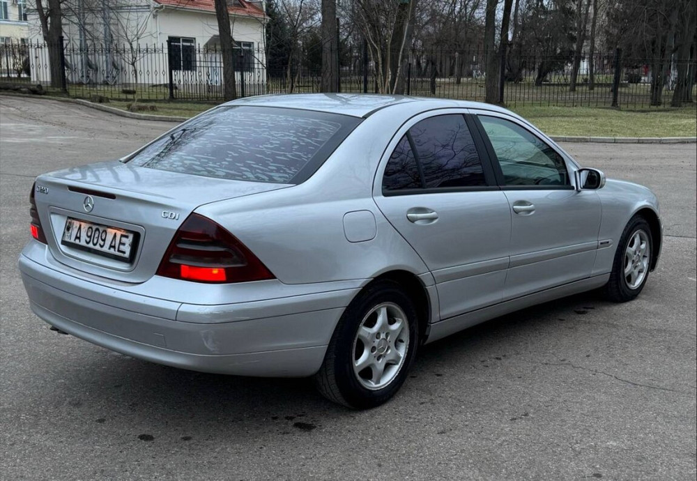 Mercedes C-Class 2002 год Тирасполь Тирасполь - изображение 2