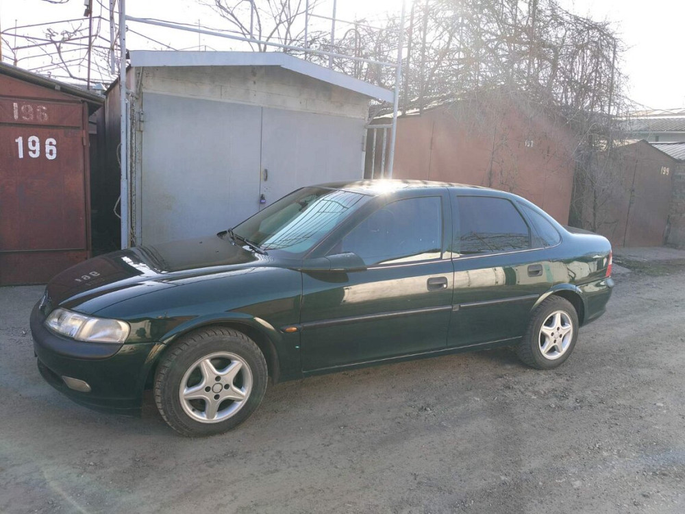 Opel Vectra 1998 год Тирасполь Тирасполь - изображение 3
