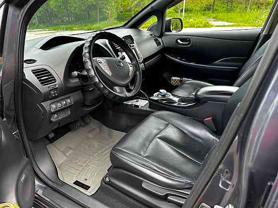 Nissan Leaf 2013 год Резина Резина