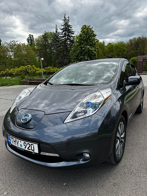 Nissan Frunză 2013 an Rezina Rezina - fotografie 2