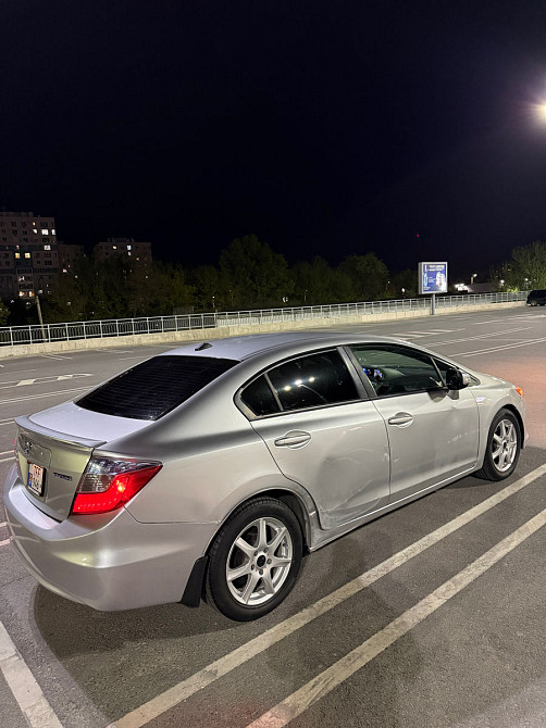Honda Civic 2012 год Кишинёв Кишинёв - изображение 5