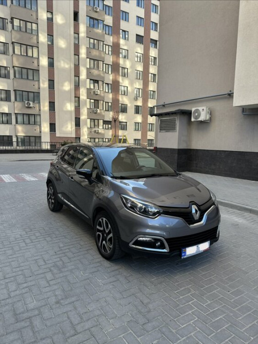 Renault Captur 2015 год Кишинёв Кишинёв - изображение 2