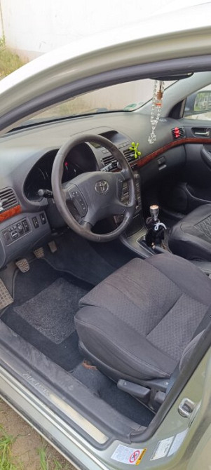 Toyota Avensis 2003 год Тирасполь Тирасполь - изображение 3
