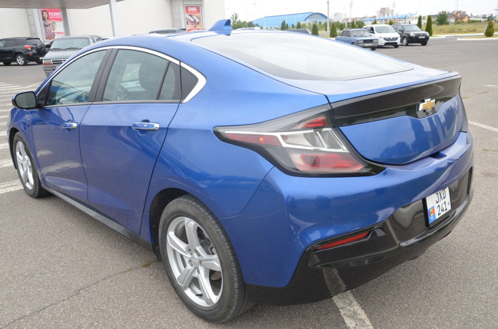 Chevrolet Volt 2017 год Терновка Терновка - изображение 5