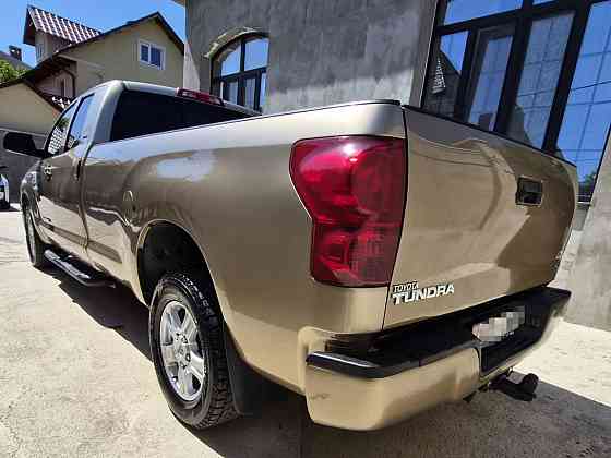 Toyota Tundra 2008 год Кишинёв Кишинёв