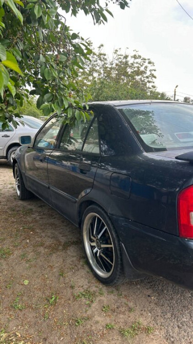 Mazda 323 1999 год Тирасполь Тирасполь - изображение 4