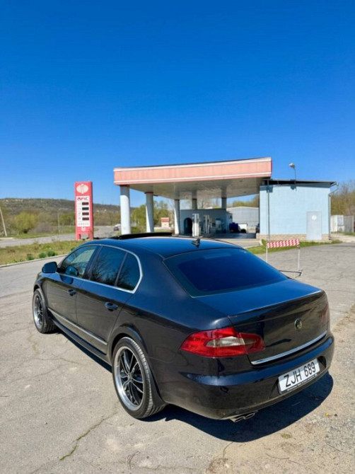 Skoda Superb 2012 год Рыбница Рыбница - изображение 1