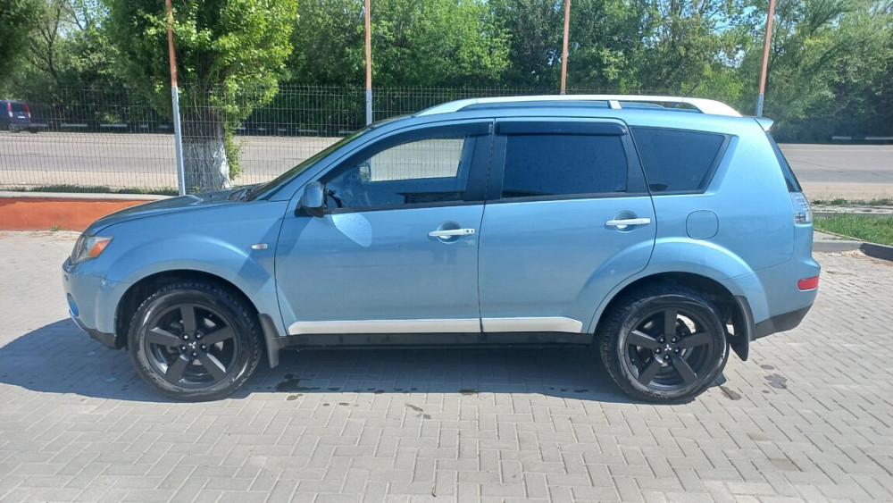 Mitsubishi Outlander 2008 год Кишинёв Кишинёв - изображение 3
