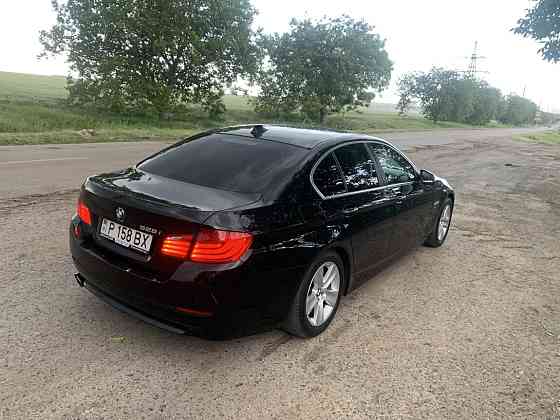 BMW 5 Series 2012 год Парканы Парканы