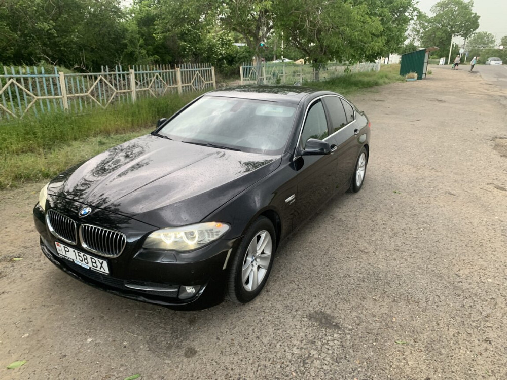 BMW 5 Series 2012 год Парканы Парканы - изображение 2