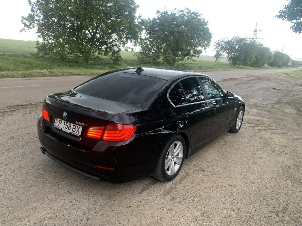 BMW 5 Series 2012 год Парканы Парканы - изображение 4