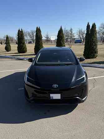 Toyota Prius 2024 год Новые Анены Новые Анены