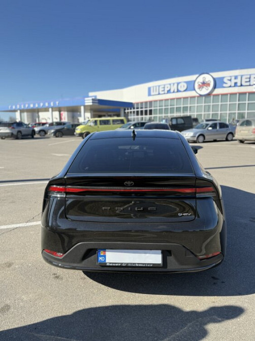 Toyota Prius 2024 год Новые Анены Новые Анены - изображение 4