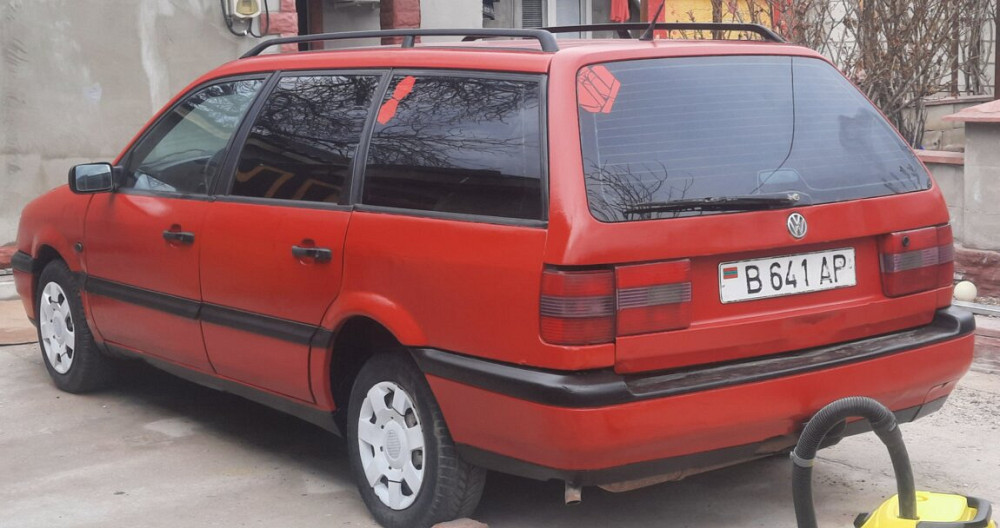 Volkswagen Passat 1995 год Тирасполь Тирасполь - изображение 5