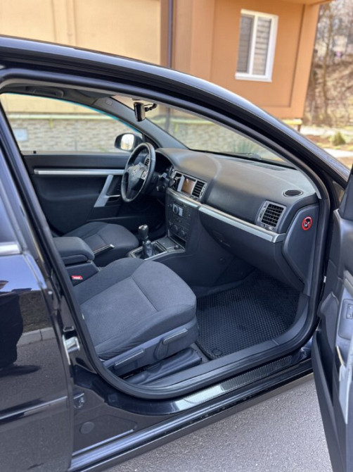 Opel Vectra 2008 год Бендеры Бендеры - изображение 9