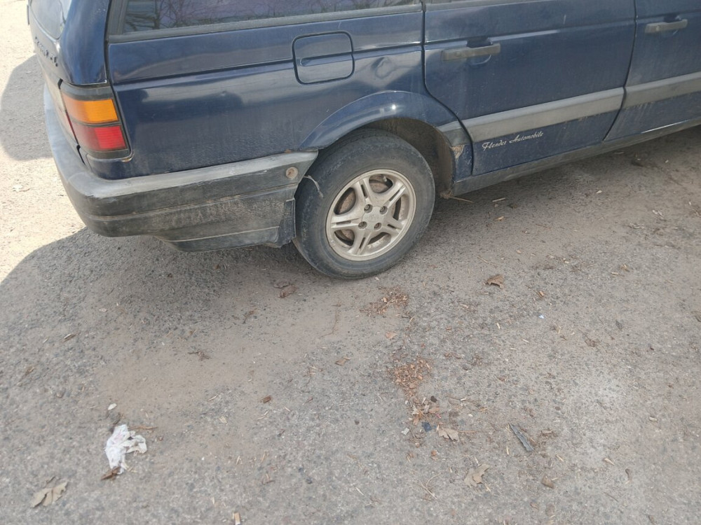 Volkswagen Passat 1991 an Tiraspol Tiraspol - fotografie 2
