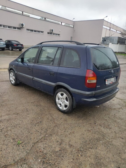 Opel Zafira 2001 an Tiraspol Tiraspol - fotografie 4