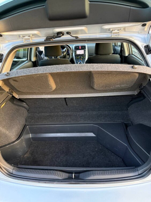 Toyota Auris 2011 год Тирасполь Тирасполь - изображение 7