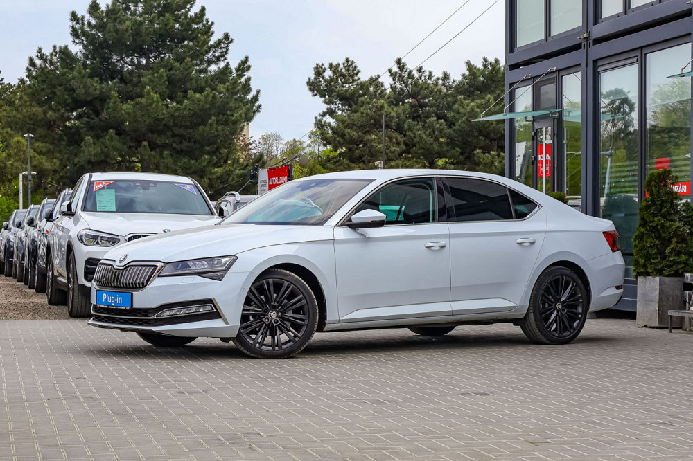 Skoda Superb 2021 год Кишинёв Кишинёв - изображение 1
