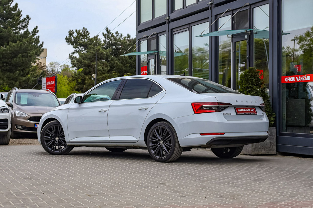 Skoda Superb 2021 год Кишинёв Кишинёв - изображение 4