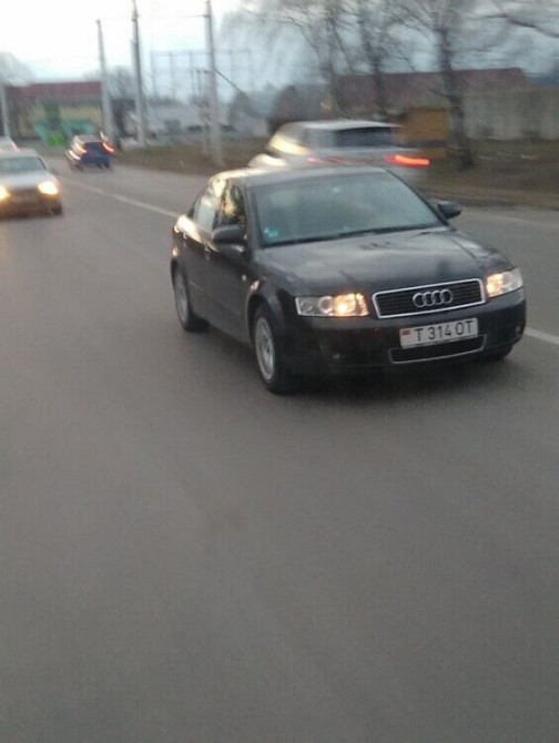 Audi A4 2002 год Тирасполь Тирасполь - изображение 2