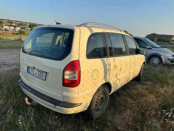 Opel Zafira 2004 год Комрат Комрат