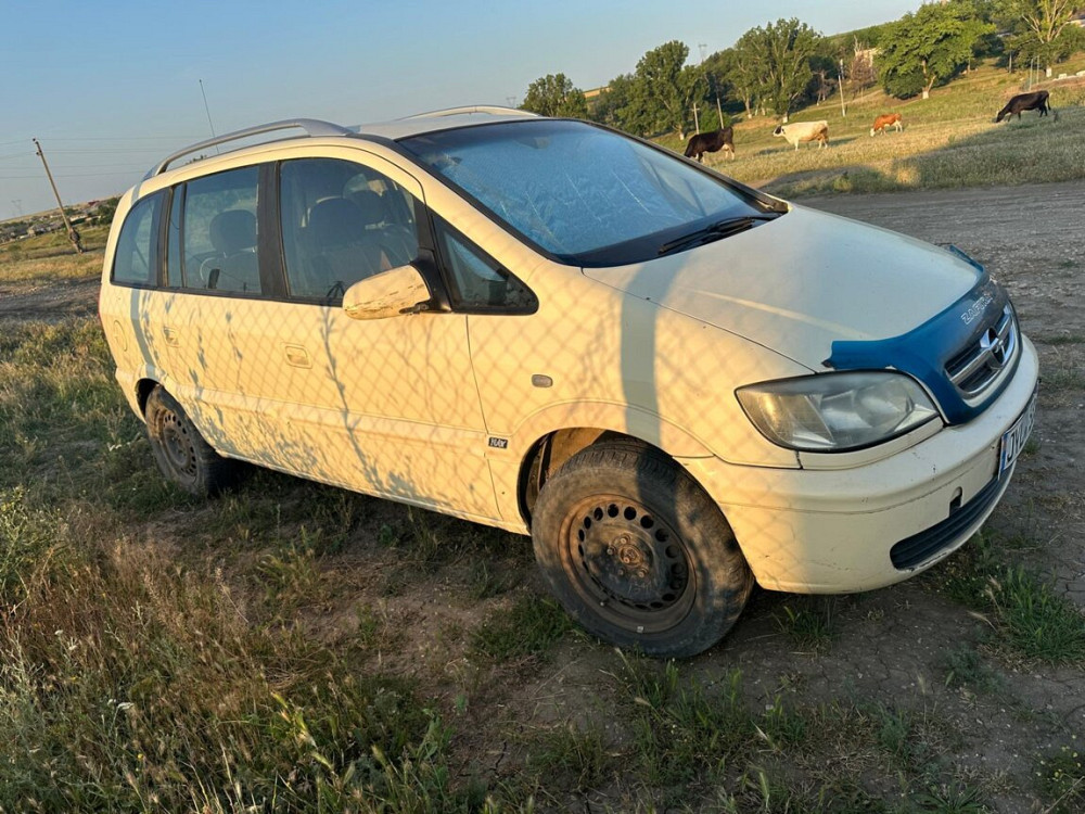 Opel Zafira 2004 an Comrat Comrat - fotografie 8