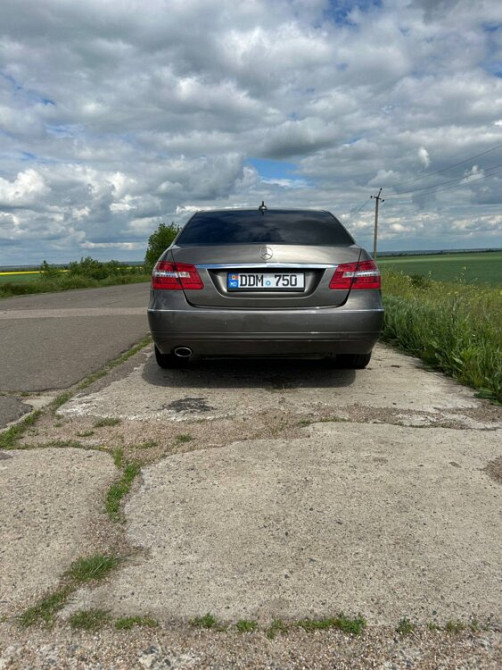 Mercedes E-Class 2011 год Тирасполь Тирасполь - изображение 2