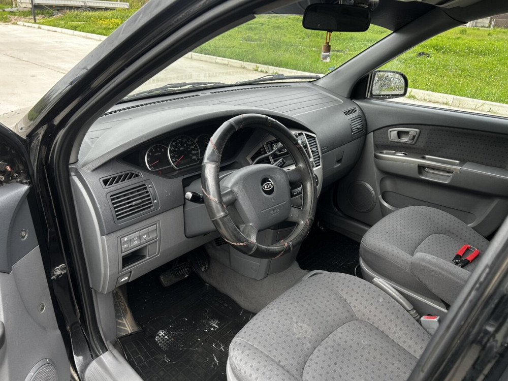 Kia Carens 2005 год Тирасполь Тирасполь - изображение 6
