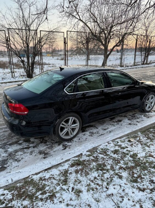 Volkswagen Passat 2015 an Bender Bender - fotografie 4