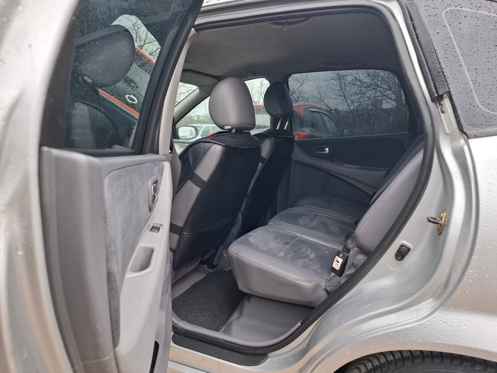 Nissan Almera Tino 2003 год Кишинёв Кишинёв - изображение 5