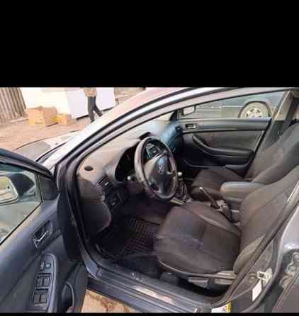 Toyota Avensis 2005 год Слободзея Слободзея
