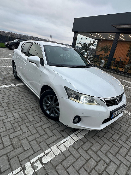 Lexus CT Series Кишинёв - изображение 1