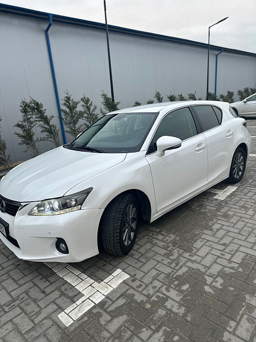 Lexus CT Series Кишинёв - изображение 8