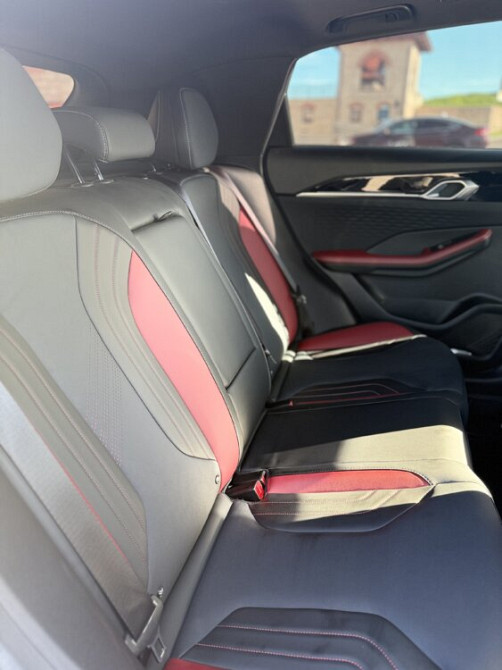 Geely Coolray 2024 год Бендеры Бендеры - изображение 4