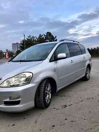 Toyota Avensis Verso 2004 год Рыбница Рыбница