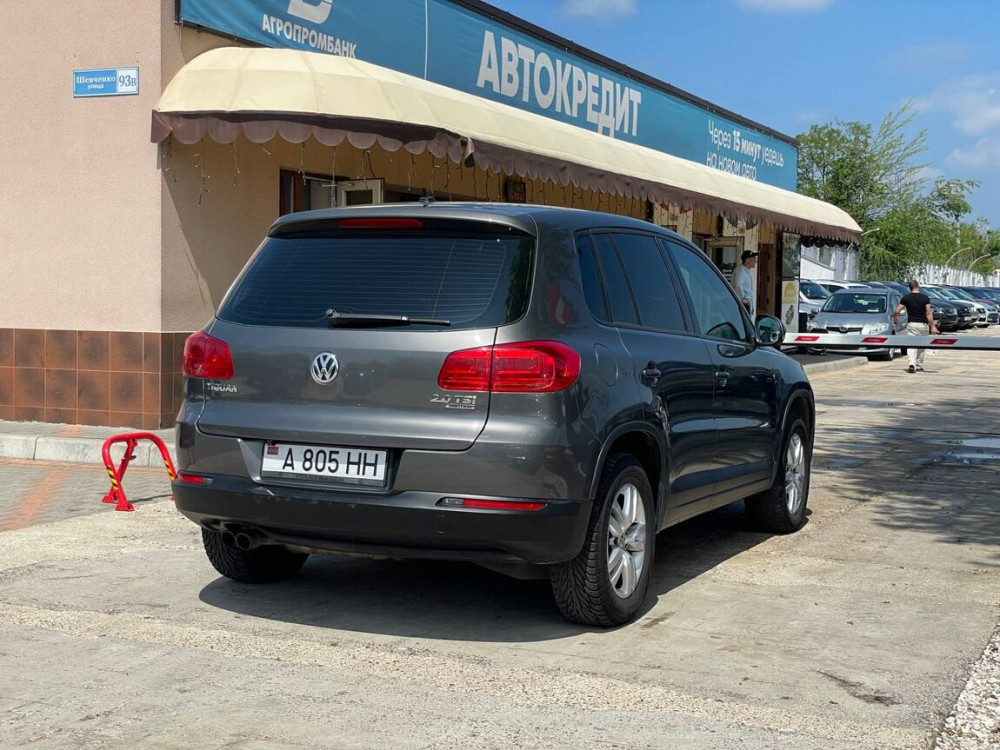 Volkswagen Tiguan 2011 год Тирасполь Тирасполь - изображение 4