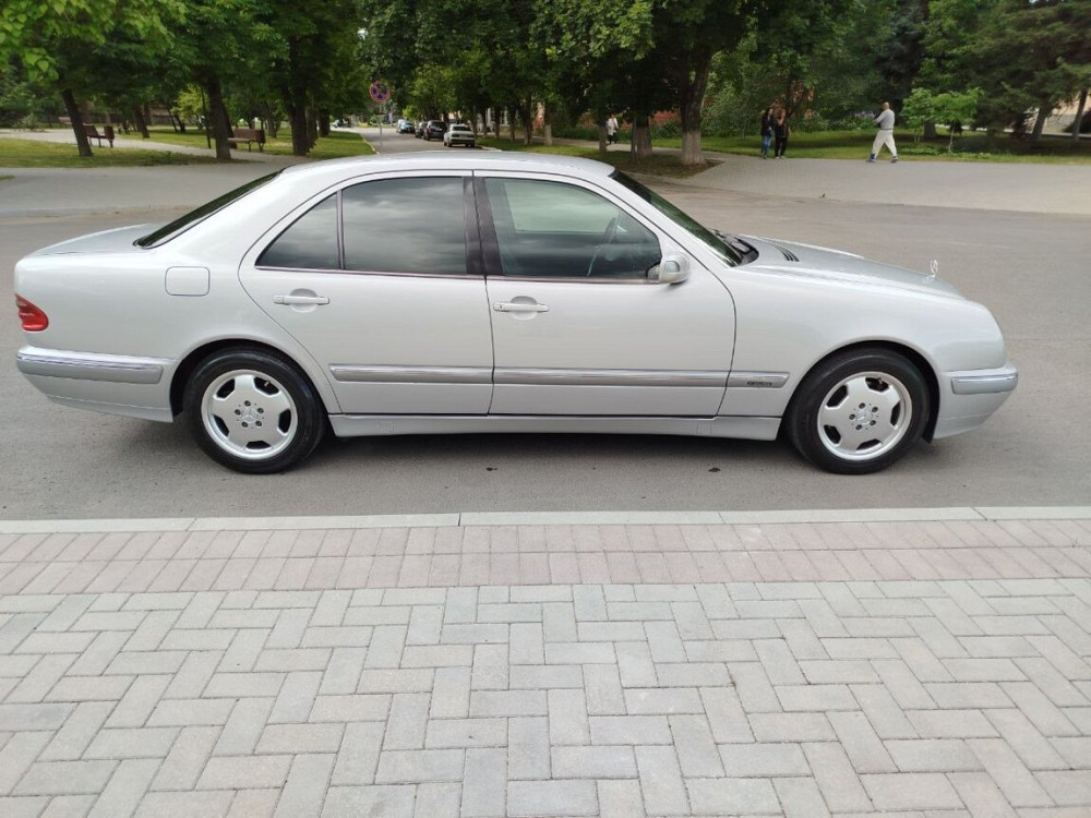 Mercedes E-Class 2001 год Бендеры Бендеры - изображение 5