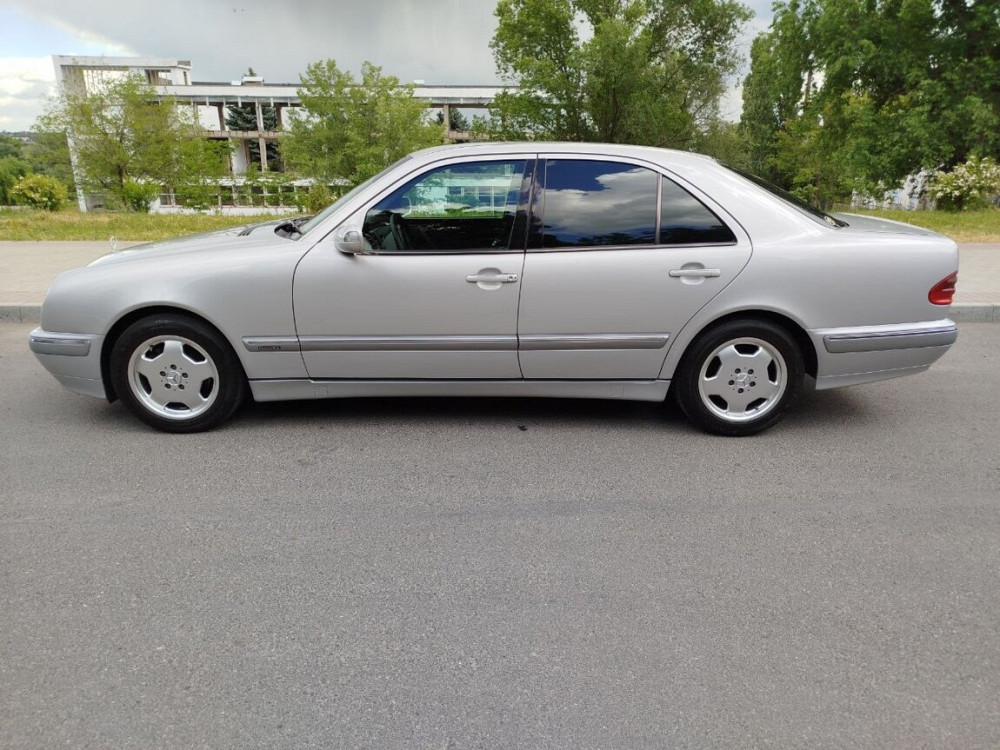 Mercedes E-Class 2001 год Бендеры Бендеры - изображение 4