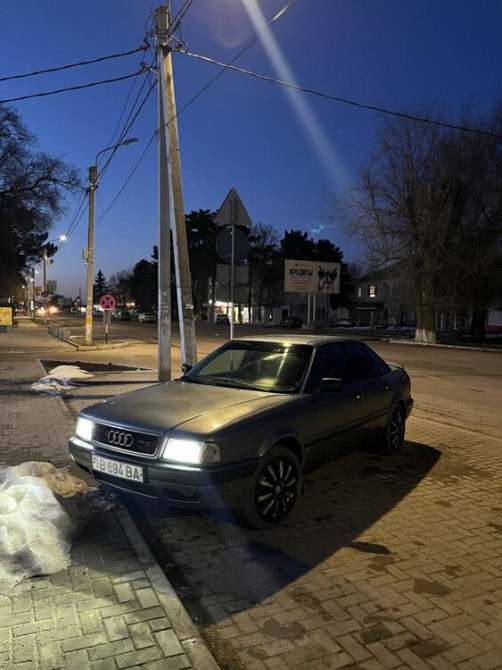Audi 80 1993 год Слободзея Слободзея - изображение 8