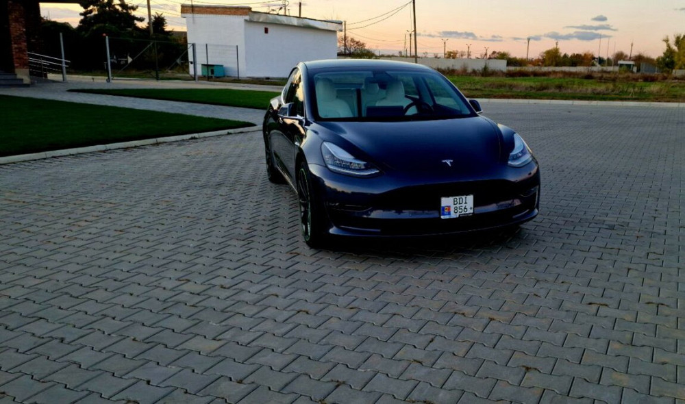 Tesla Model 3 2019 год Тирасполь Тирасполь - изображение 4