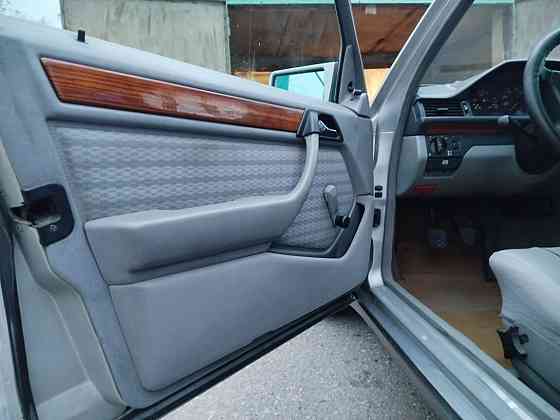 Mercedes W124 1992 год Слободзея Слободзея