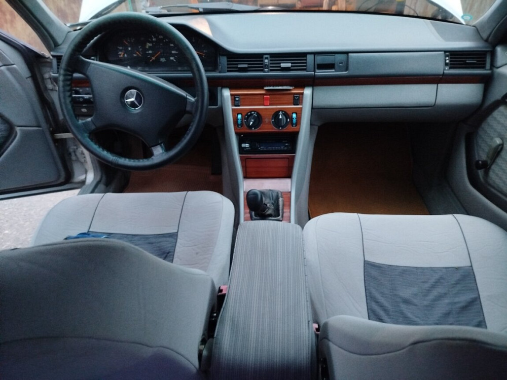 Mercedes W124 1992 год Слободзея Слободзея - изображение 9