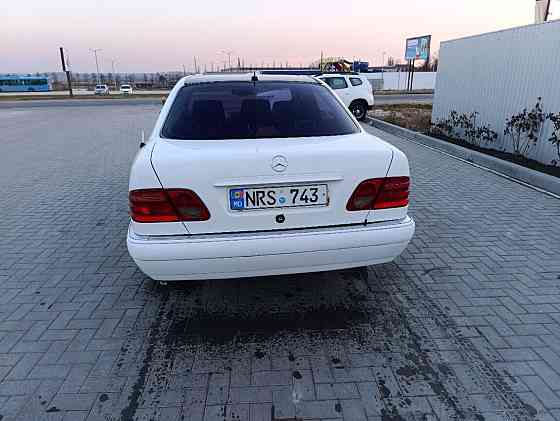 Mercedes E-Class 1996 год Бельцы Бельцы